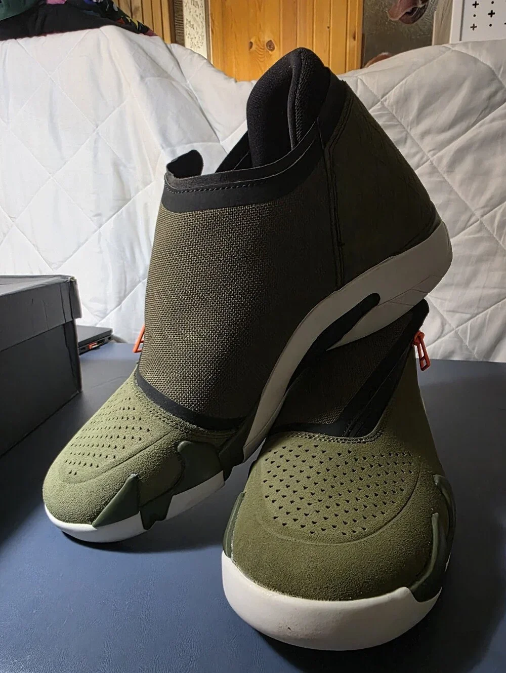 Jordan Jumpman Z Olive Green Slip-On Sneakers Size 11m, New.